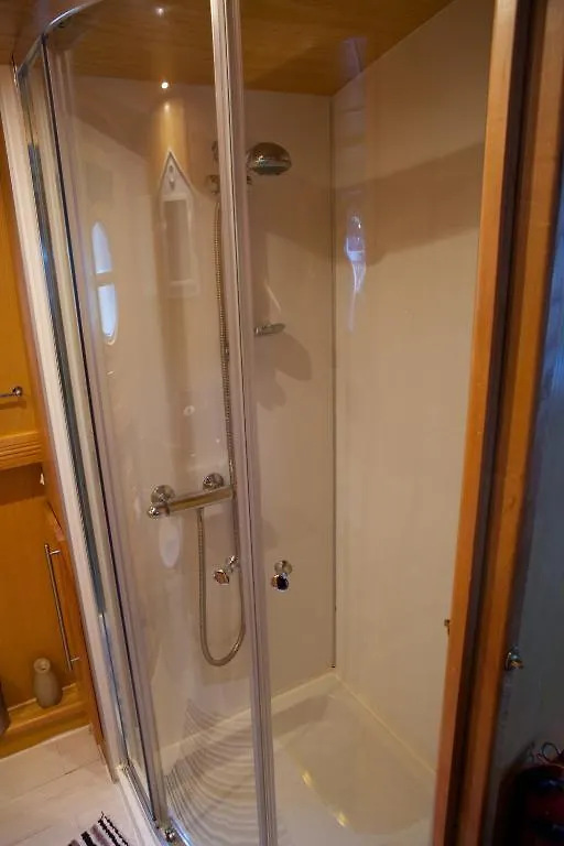 Houseboat Hotels Σέφιλντ